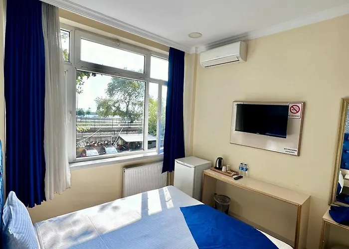 Grand Ararat Hotel 4*